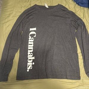 Curaleaf long sleeve